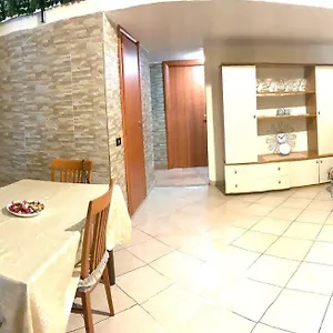  Apartamento Holiday House San Biagio,41 Italia